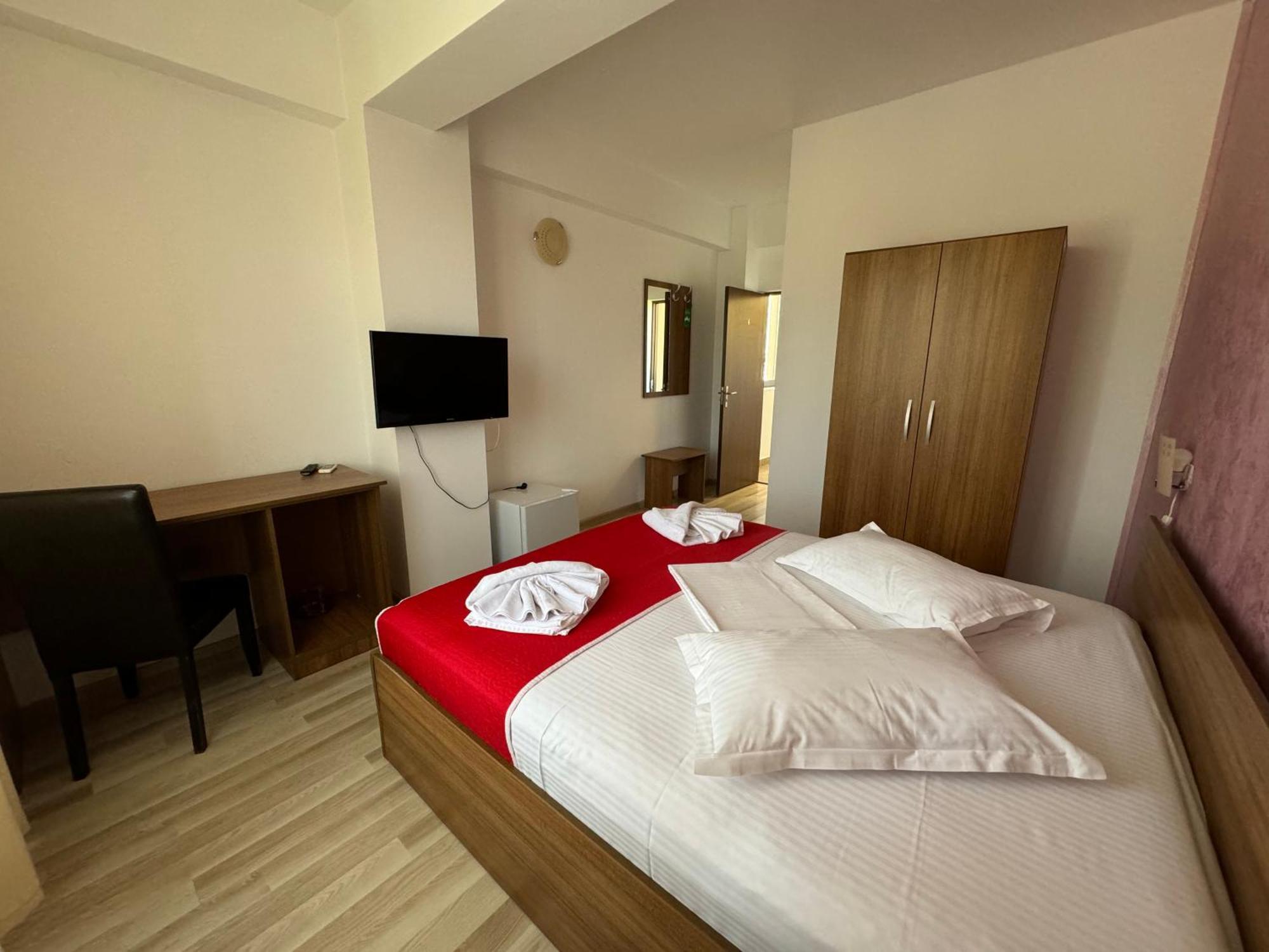 Hotel Mihaela Mamaia Dış mekan fotoğraf