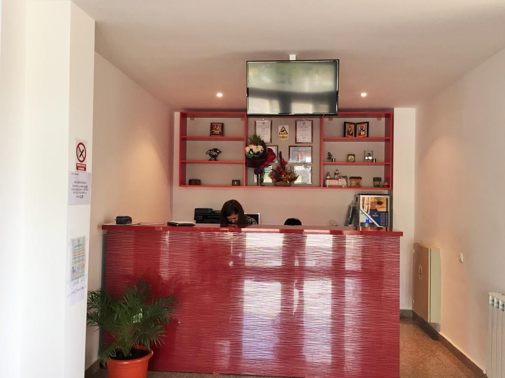 Hotel Mihaela Mamaia Dış mekan fotoğraf