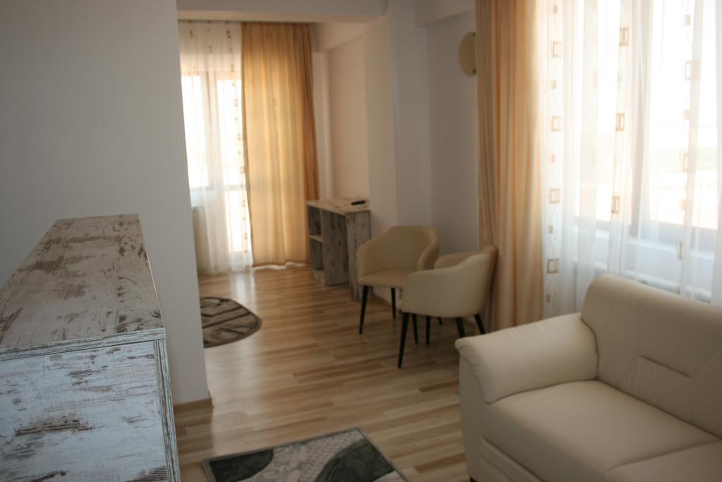 Hotel Mihaela Mamaia Oda fotoğraf